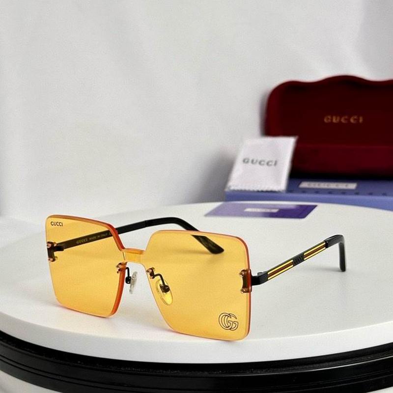 Gucci Sunglasses 490